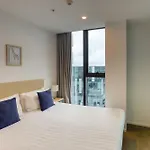 Ramada Suites By Wyndham Victoria Street West